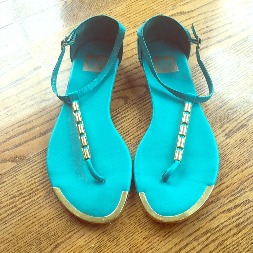 LAST CHANCE Turquoise Dolce Vita sandals